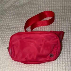Lululemon Everywhere Belt Bag 1L
